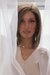 R8/26H Golden Brown With Golden Blonde Highlights