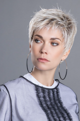 LIGHT CHAMPAGNE ROOTED