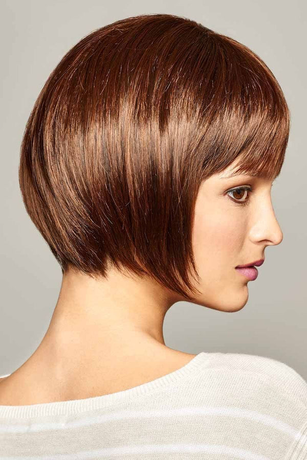 6H Chestnut brown with auburn highlights