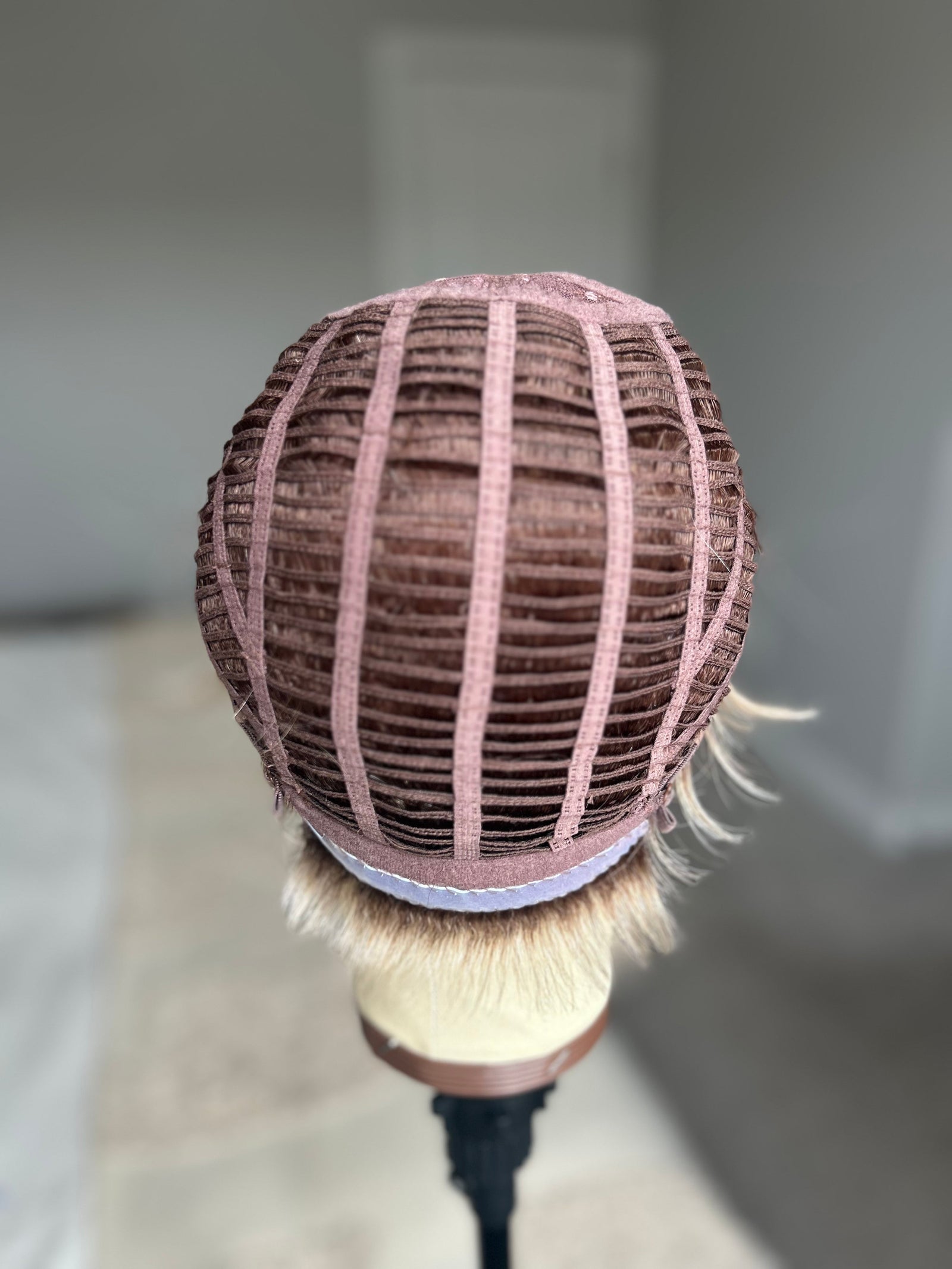 Donna by Riah Synthetic Lace Front Wig – CHIQUEL