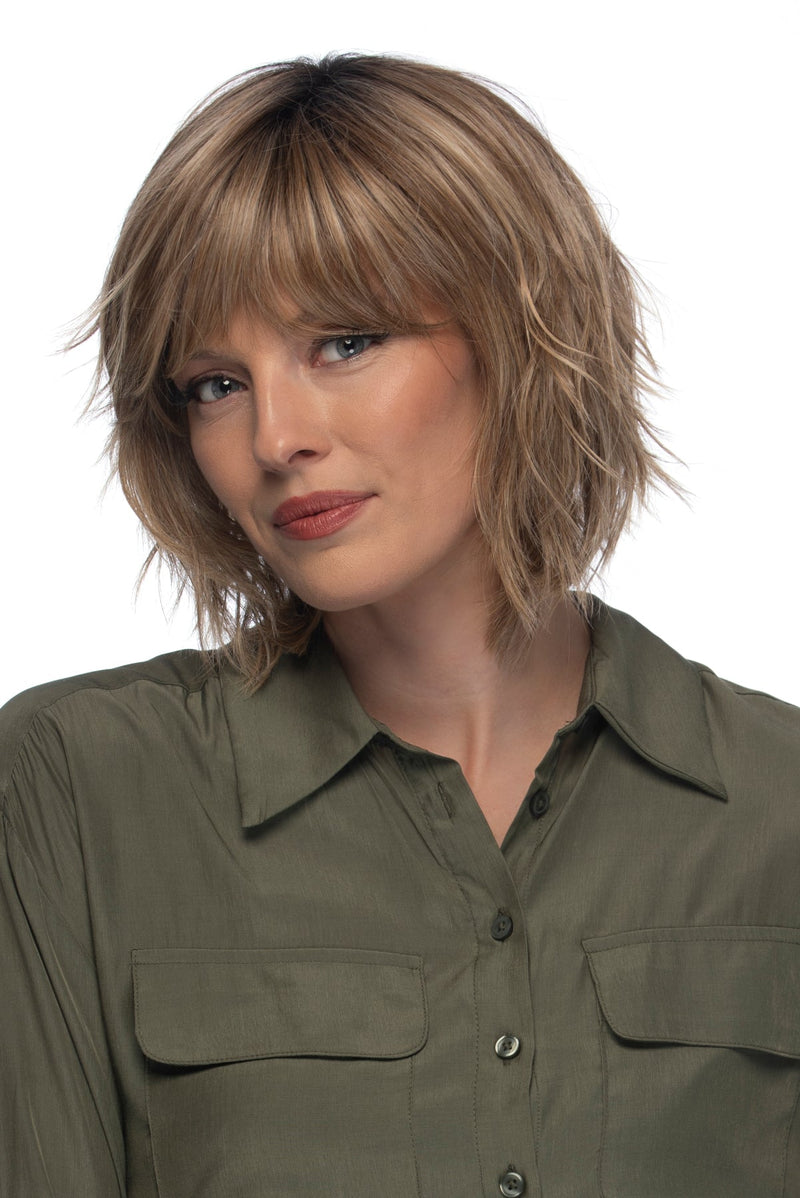 RH12/26RT4 light brown with chunky golden blonde highlights and dark brown roots