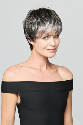 Super Lizzy wig Diamond Collection