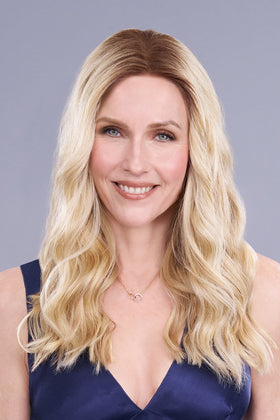 Top Trend Lace HD Wavy 18"