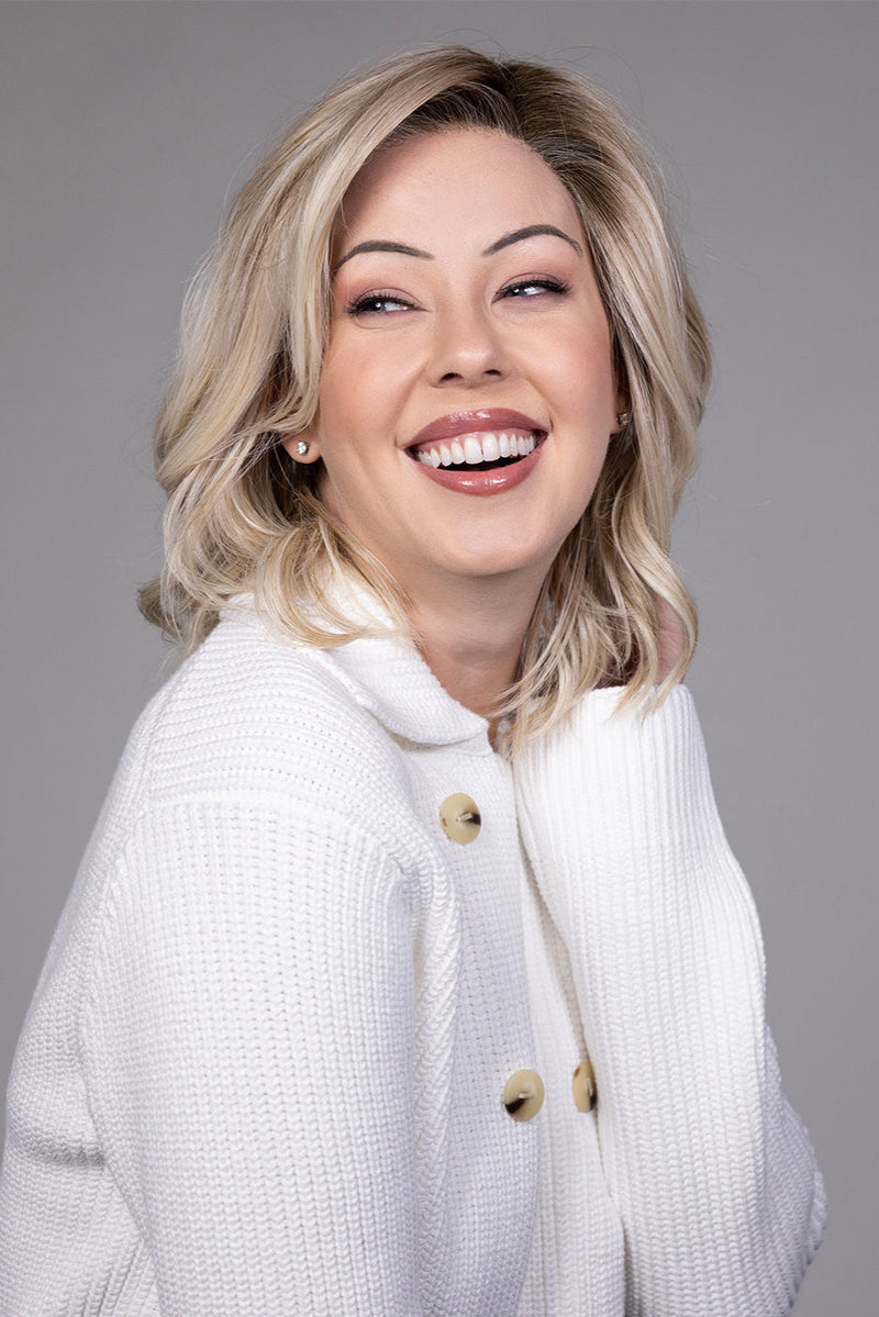 Crushed Almond Blonde Rooted