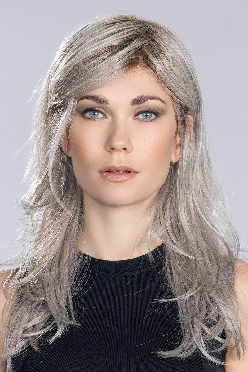 metallic blonde rooted