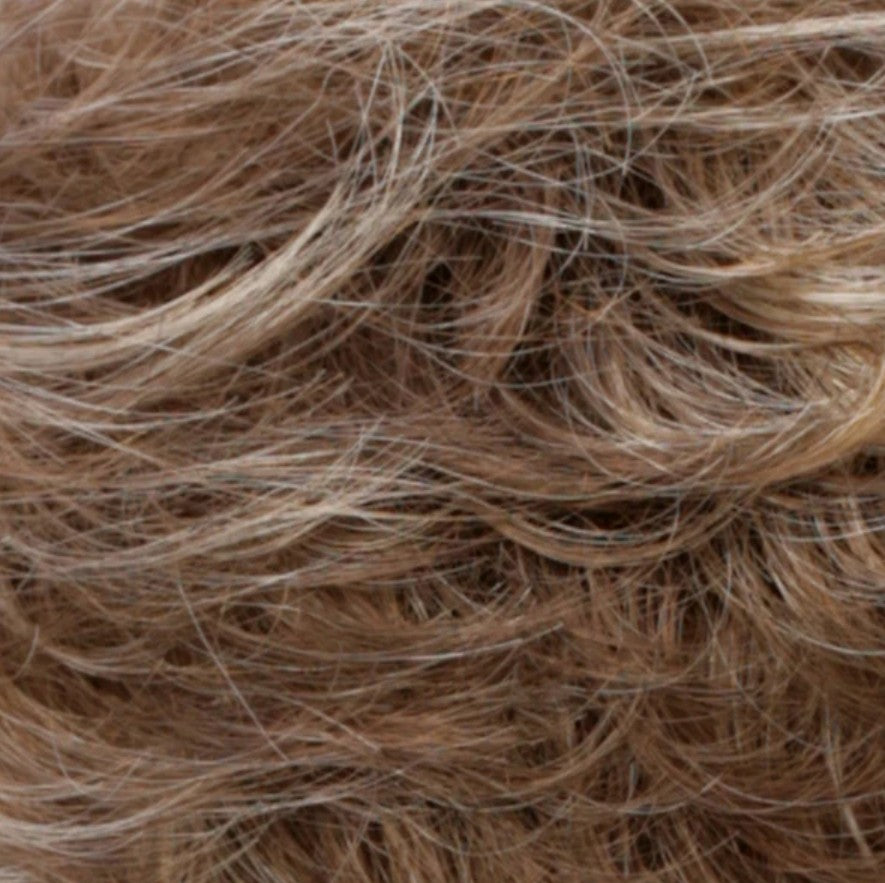 rh1226 Light Brown w Fine Golden Blonde Highlights
