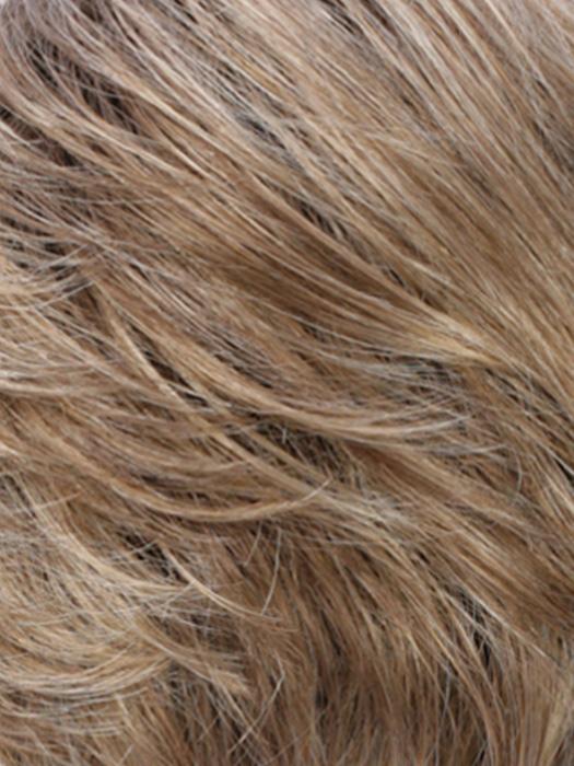 RMH12/26RT4 Light Brown with Golden Blonde highlights with Dark Brown Root