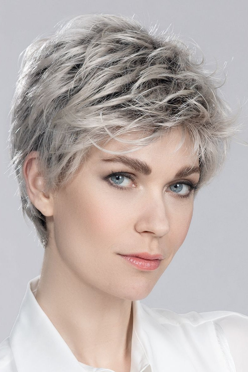 PLATIN BLONDE ROOTED