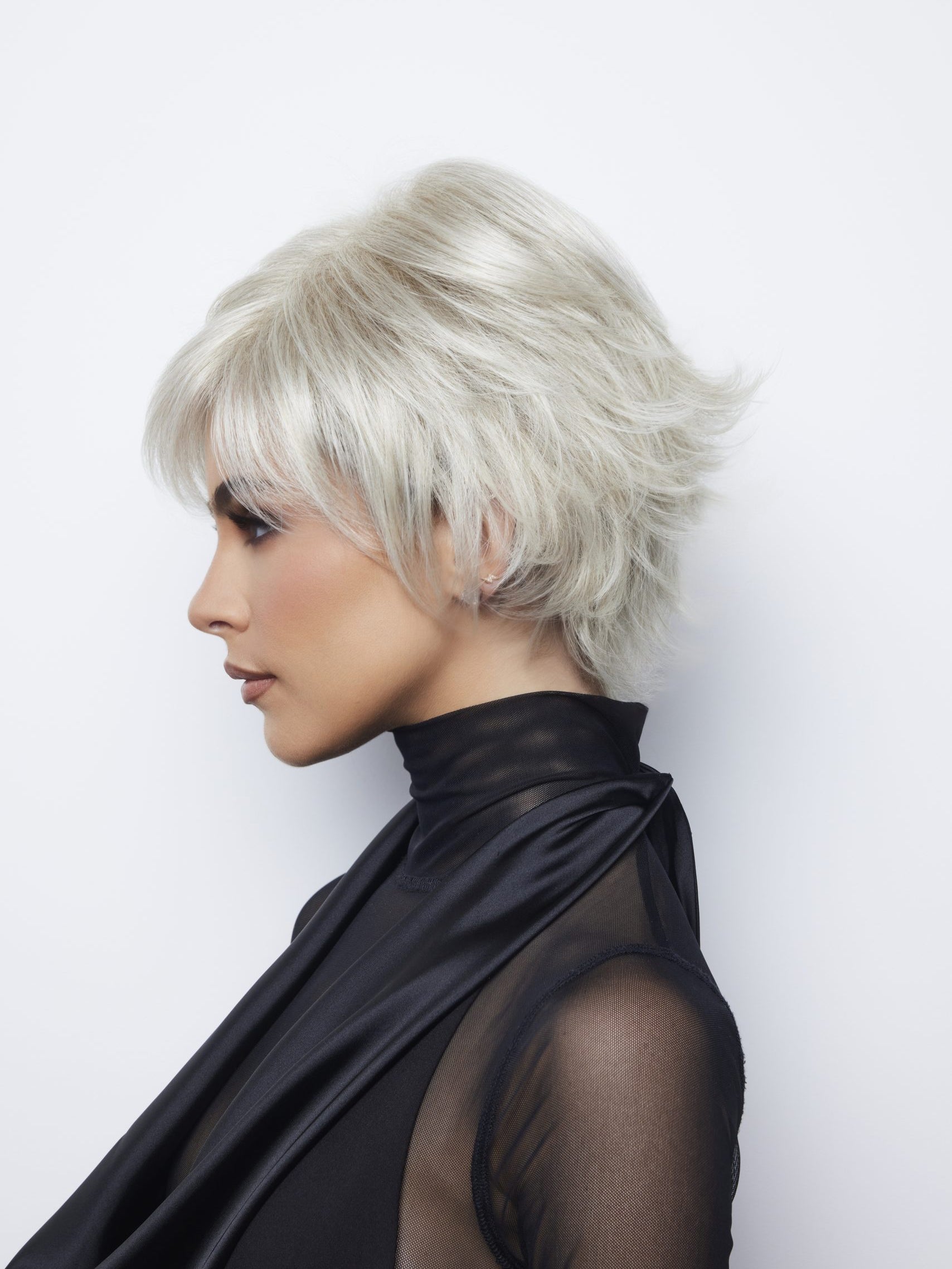 Kason by Rene Of Paris Synthetic Wig – CHIQUEL